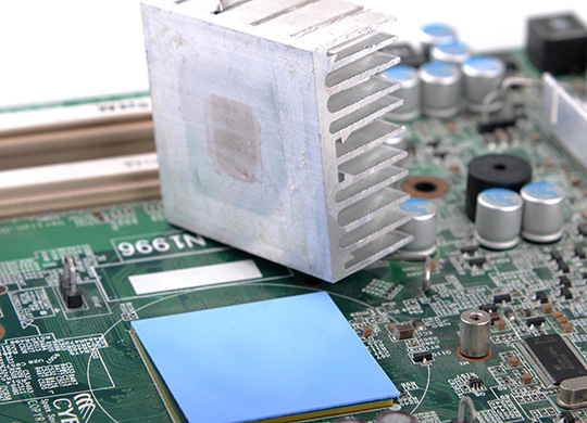 高纯氧化镁的选择对于高导热材料性能的影响 