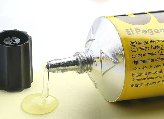 氧化镁对胶粘剂的性能和品质至关重要