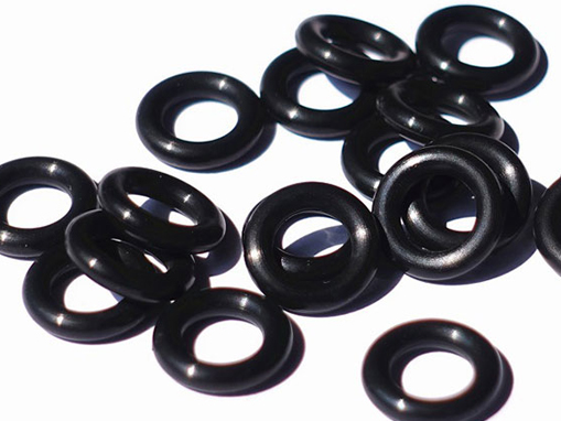 普通氧化镁和活性氧化镁哪个更适合氯丁橡胶？