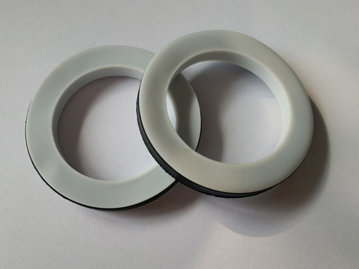 氟橡胶中氧化镁作填料的性能优化与工业应用