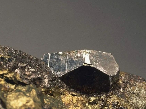 氧化镁沉钴VS传统工艺：技术革新与效率提升对比