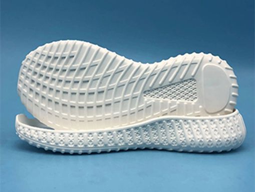 泽辉专研轻质碳酸镁，打造鞋材领域的创新应用典范